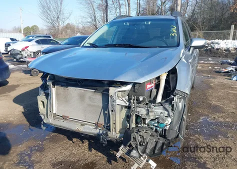 2015 Subaru Outback 2.5I Limited z USA, uszkodzony, nr VIN 4S4BSANC3F3310366